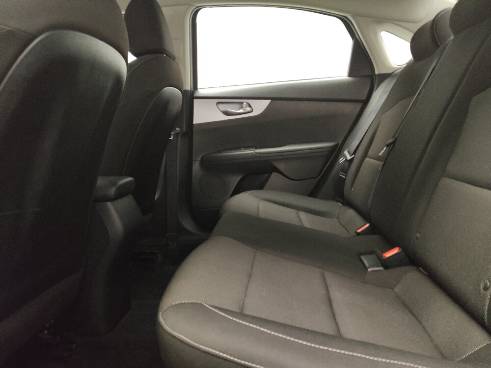 2024 Kia Forte in Arlington, TX 76011 - 18133947 18