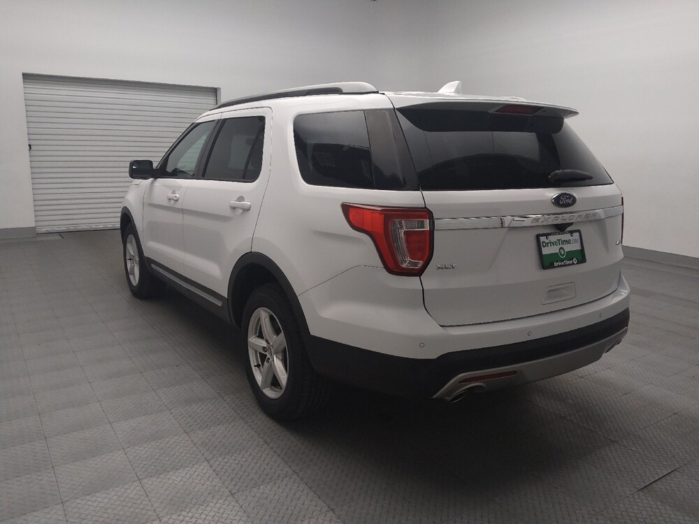 2017 Ford Explorer in Lubbock, TX 79424 - 18133954 5