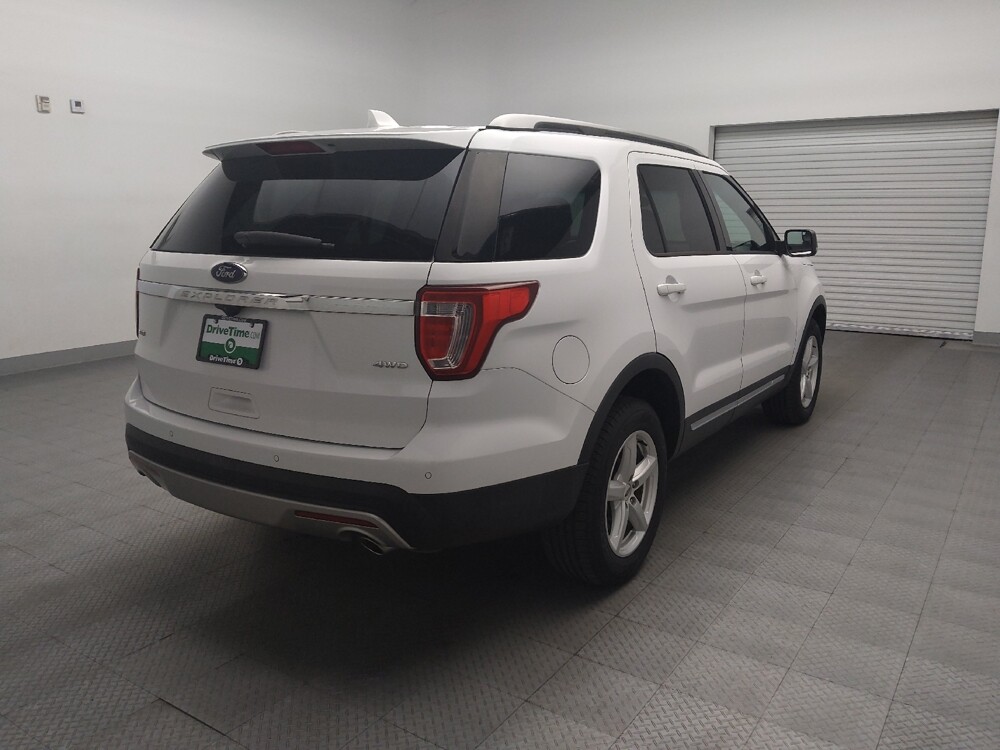 2017 Ford Explorer in Lubbock, TX 79424 - 18133954 9