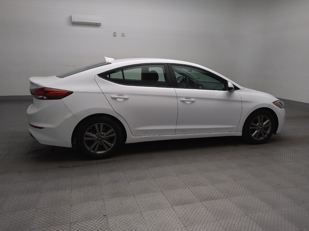 2018 Hyundai Elantra in Arlington, TX 76011 - 18133959 10