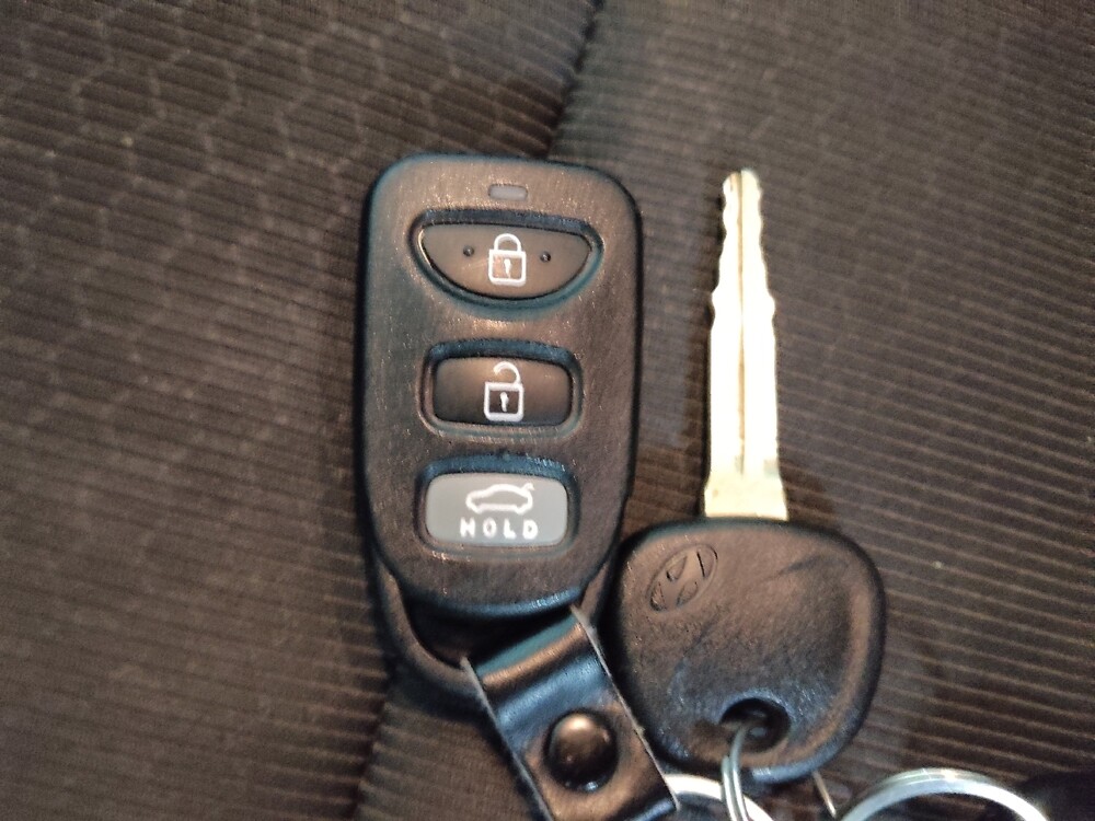 2018 Hyundai Elantra in Arlington, TX 76011 - 18133959 32