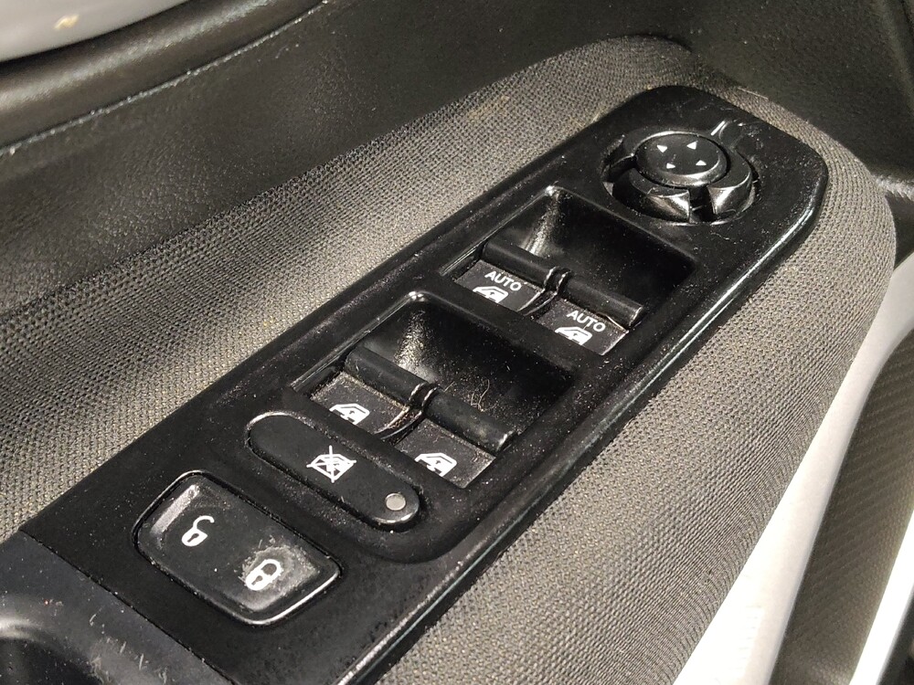 2020 Jeep Renegade in Fort Worth, TX 76116 - 18133961 27