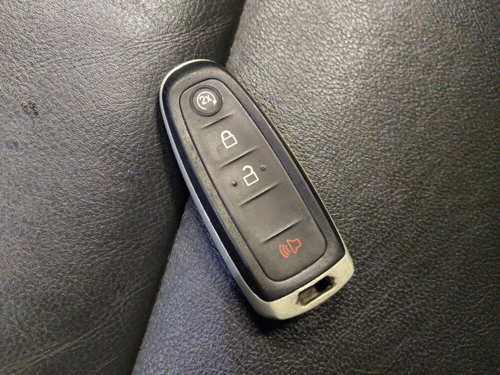 2015 Ford Explorer in Mesa, AZ 85210 - 18133965 32