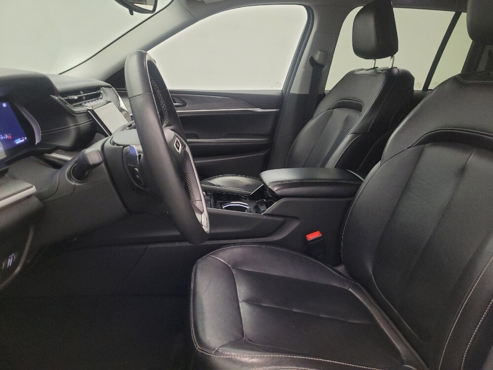 2023 Jeep Grand Cherokee in Glendale, AZ 85301 - 18133966 17