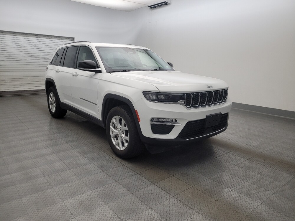 2023 Jeep Grand Cherokee in Glendale, AZ 85301 - 18133966 13