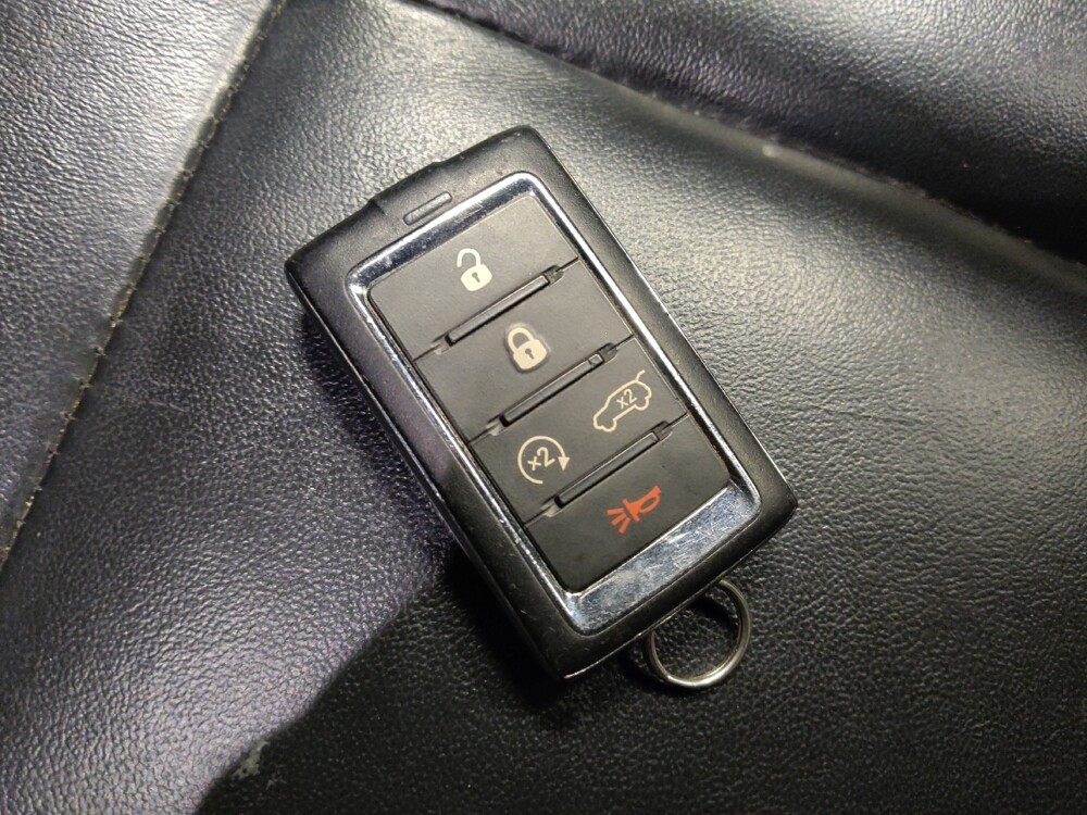 2023 Jeep Grand Cherokee in Glendale, AZ 85301 - 18133966 32