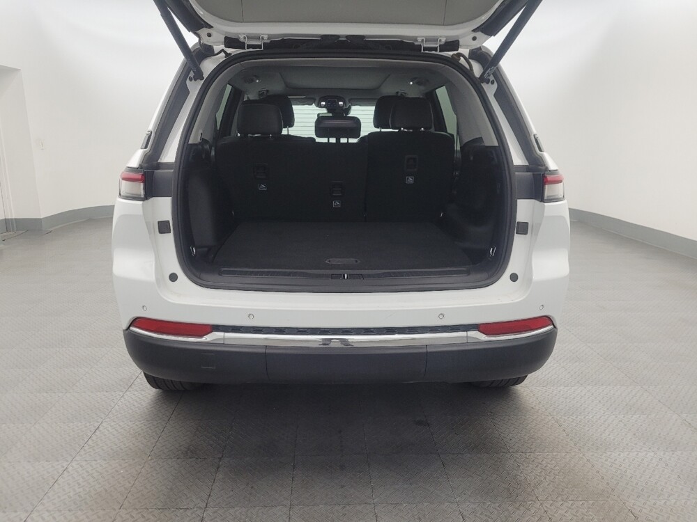 2023 Jeep Grand Cherokee in Glendale, AZ 85301 - 18133966 29