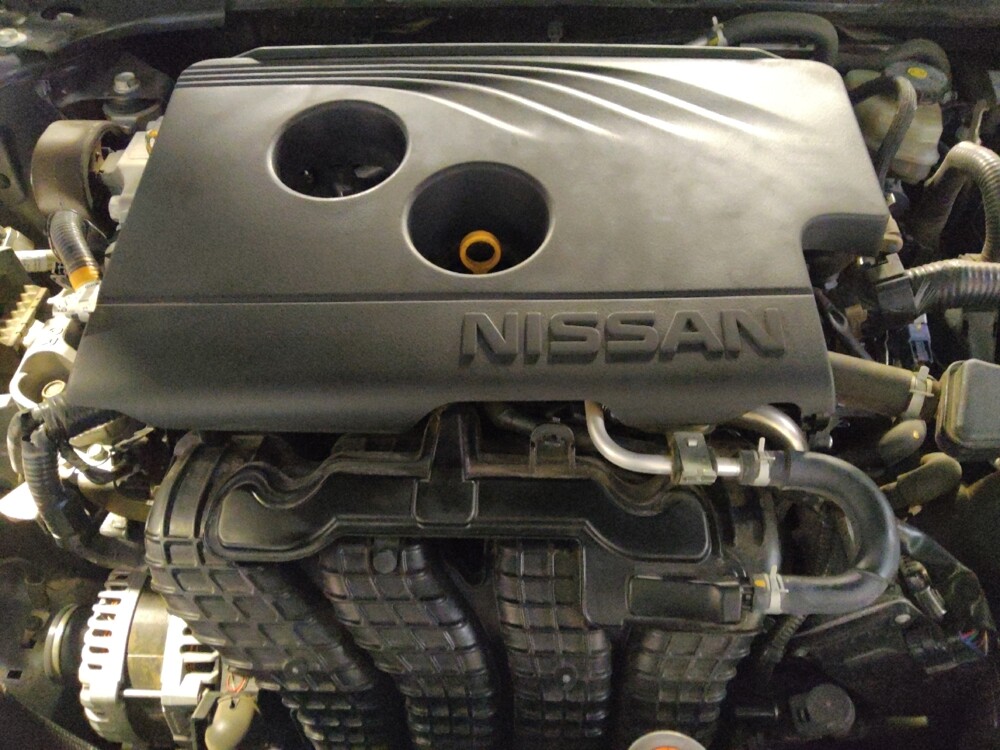 2019 Nissan Altima in Glendale, AZ 85301 - 18133967 30