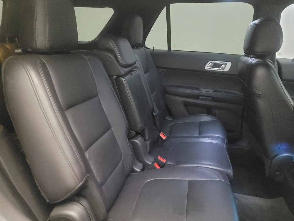 2016 Ford Explorer in Glendale, AZ 85301 - 18133970 19