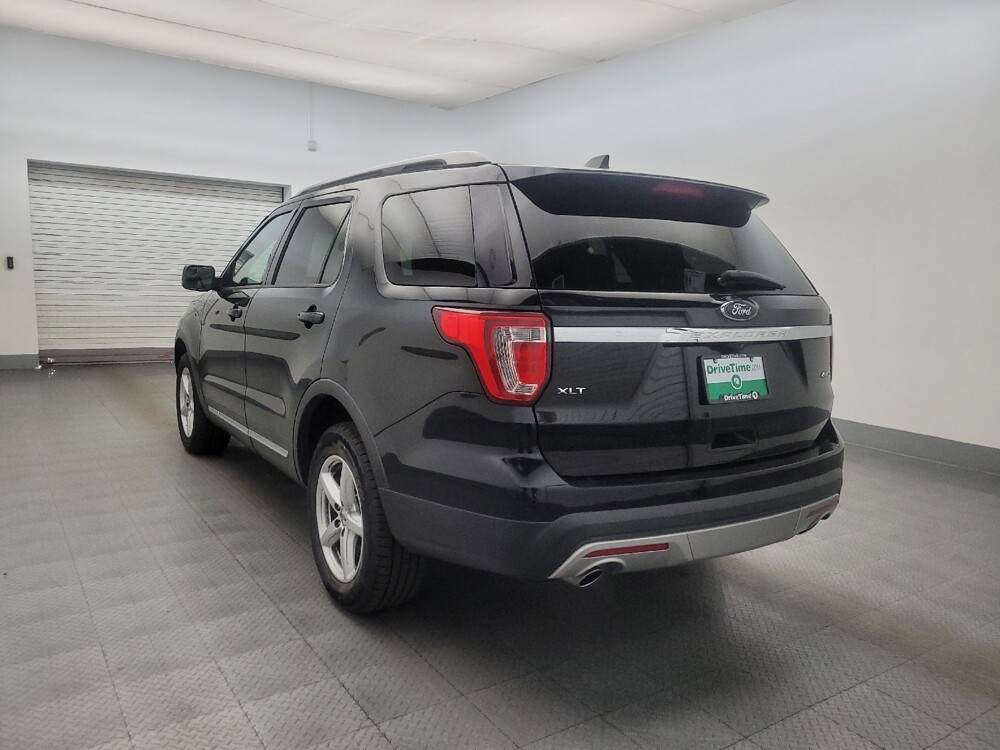 2016 Ford Explorer in Glendale, AZ 85301 - 18133970 5