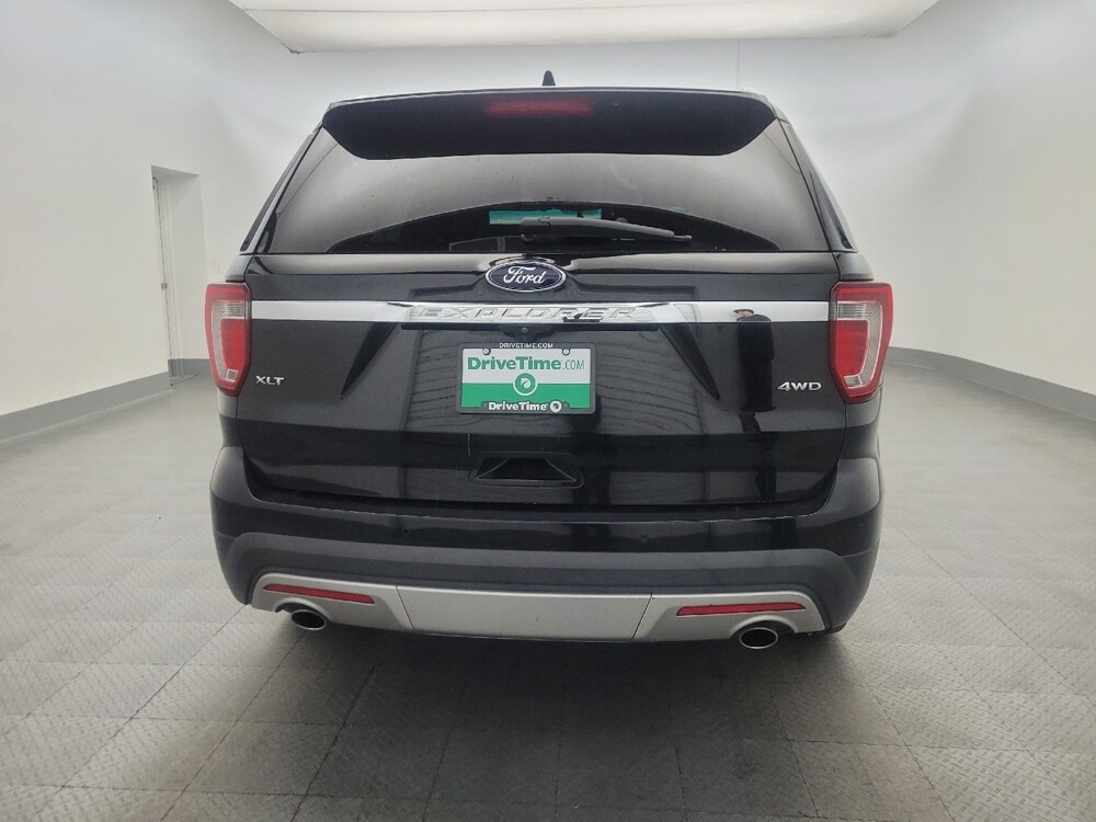 2016 Ford Explorer in Glendale, AZ 85301 - 18133970 7