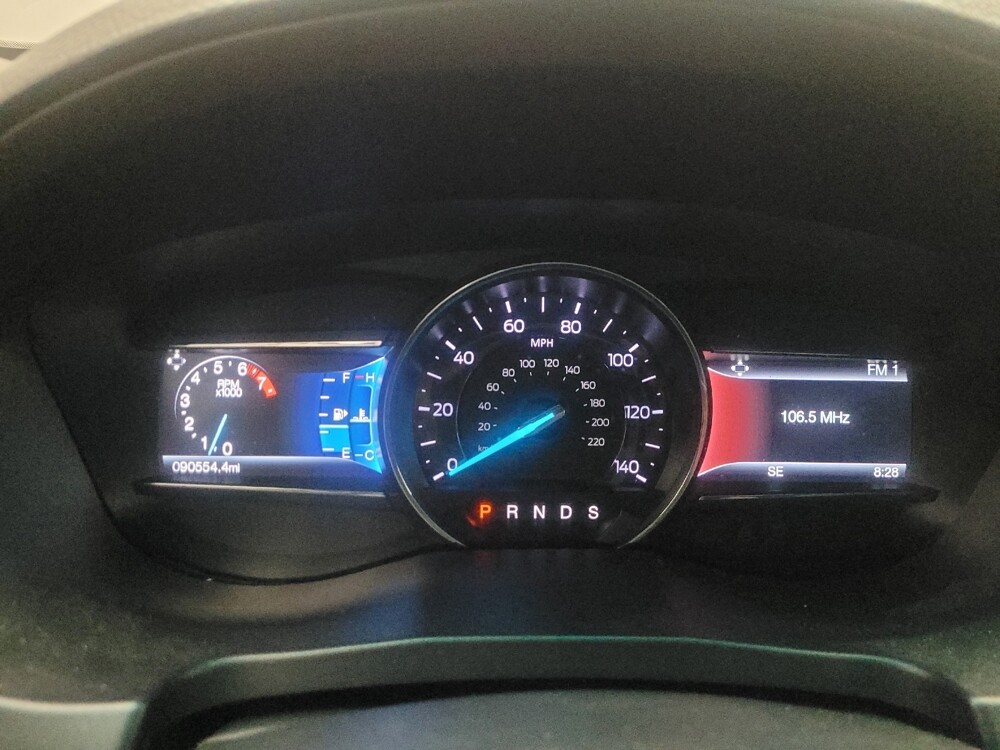 2016 Ford Explorer in Glendale, AZ 85301 - 18133970 23