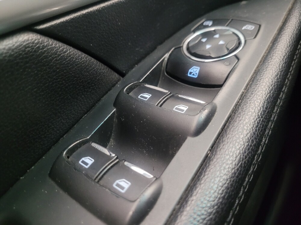 2016 Ford Explorer in Glendale, AZ 85301 - 18133970 27