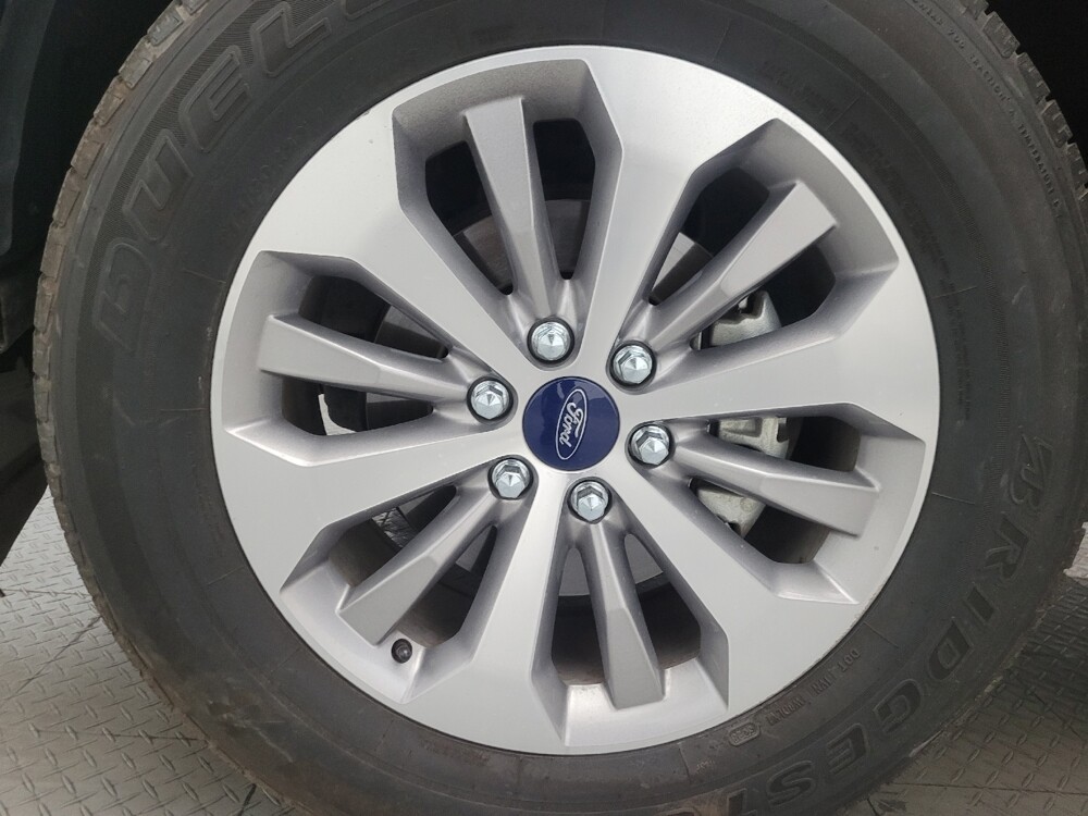 2018 Ford F150 in Glendale, AZ 85301 - 18133971 31