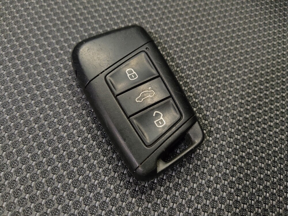 2022 Volkswagen Taos in Glendale, AZ 85301 - 18133975 32