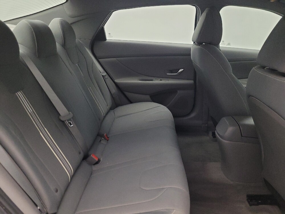 2022 Hyundai Elantra in Phoenix, AZ 85015 - 18133976 19