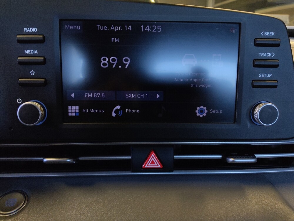 2022 Hyundai Elantra in Phoenix, AZ 85015 - 18133976 25