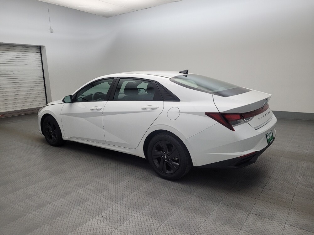 2022 Hyundai Elantra in Phoenix, AZ 85015 - 18133976 3