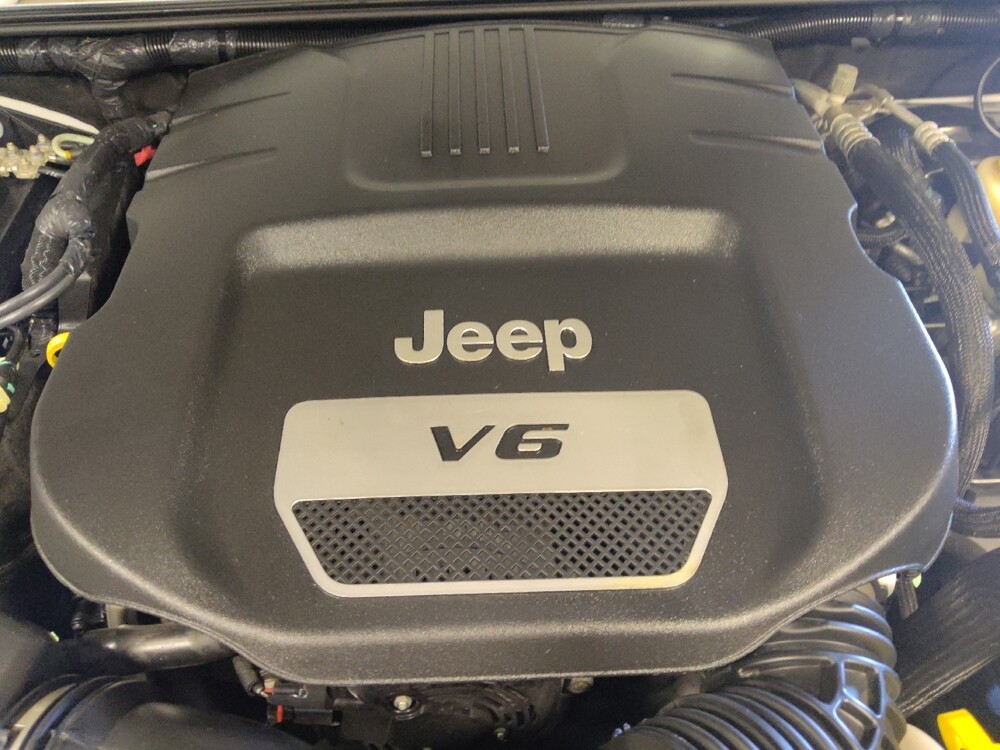 2017 Jeep Wrangler in Chandler, AZ 85225 - 18133982 30