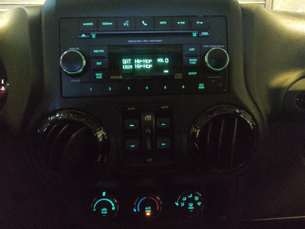 2017 Jeep Wrangler in Chandler, AZ 85225 - 18133982 25