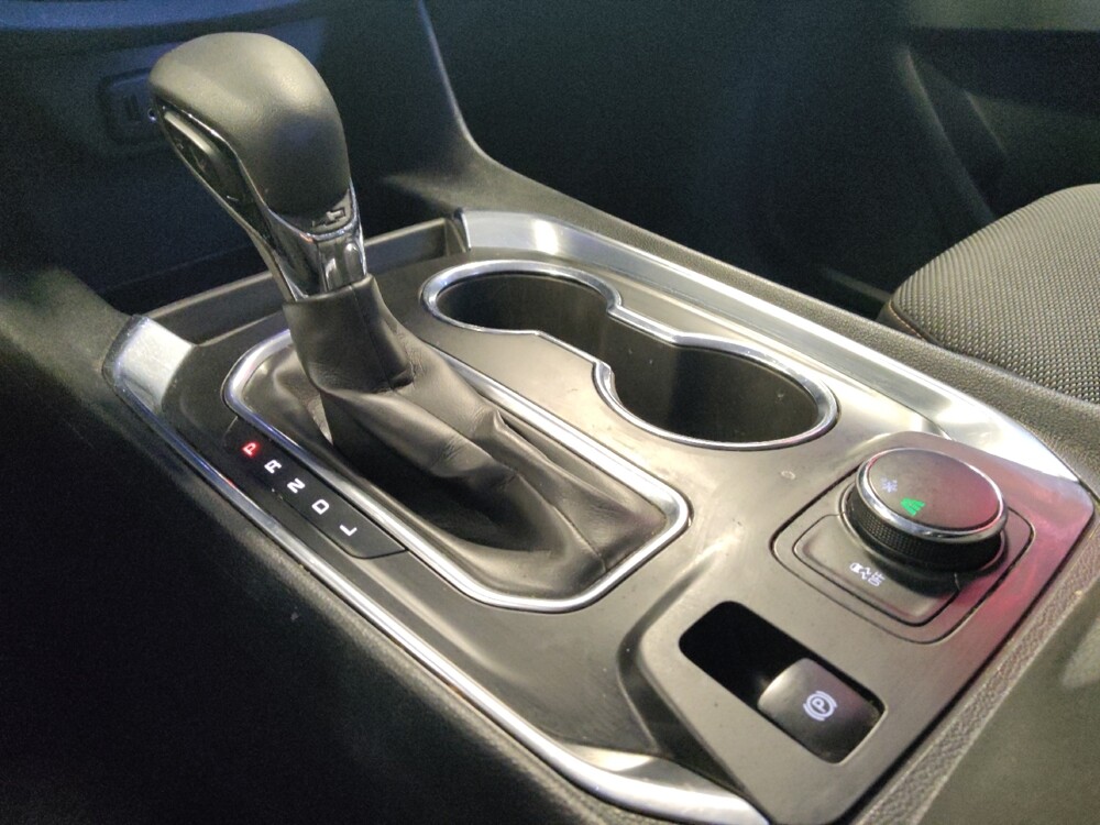 2021 Chevrolet Traverse in Glendale, AZ 85301 - 18133984 26