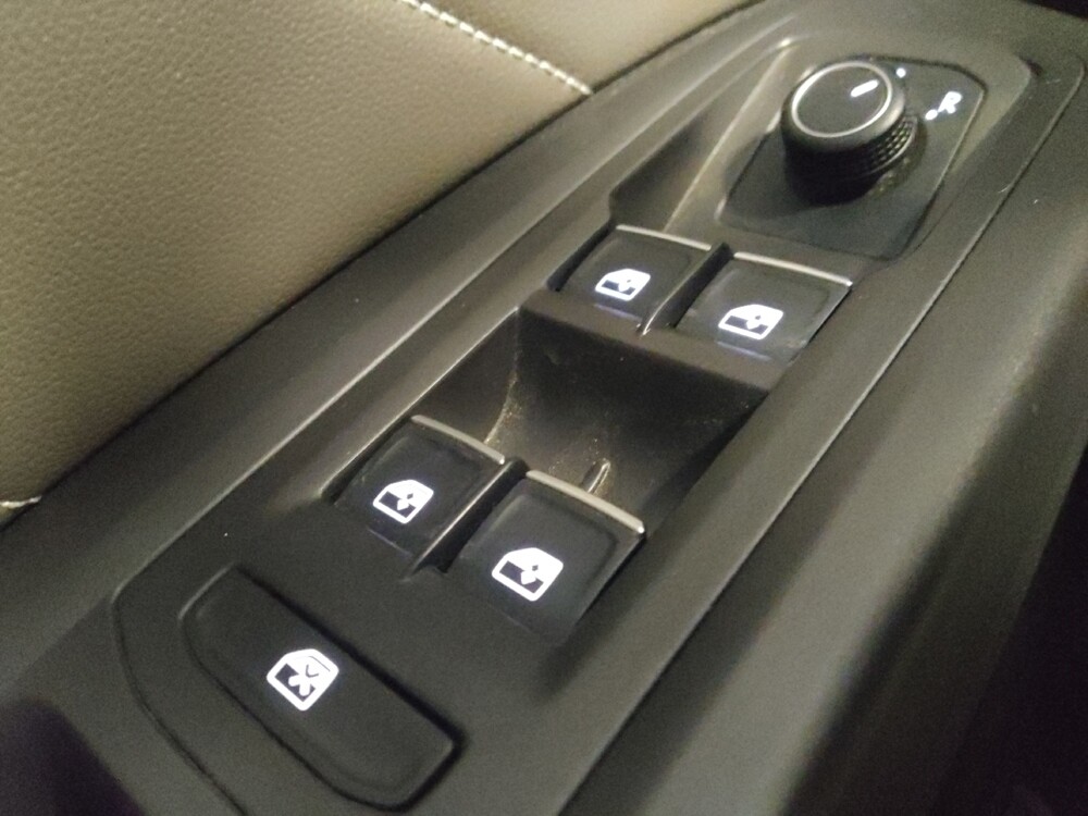 2023 Volkswagen Atlas in Phoenix, AZ 85015 - 18133985 27