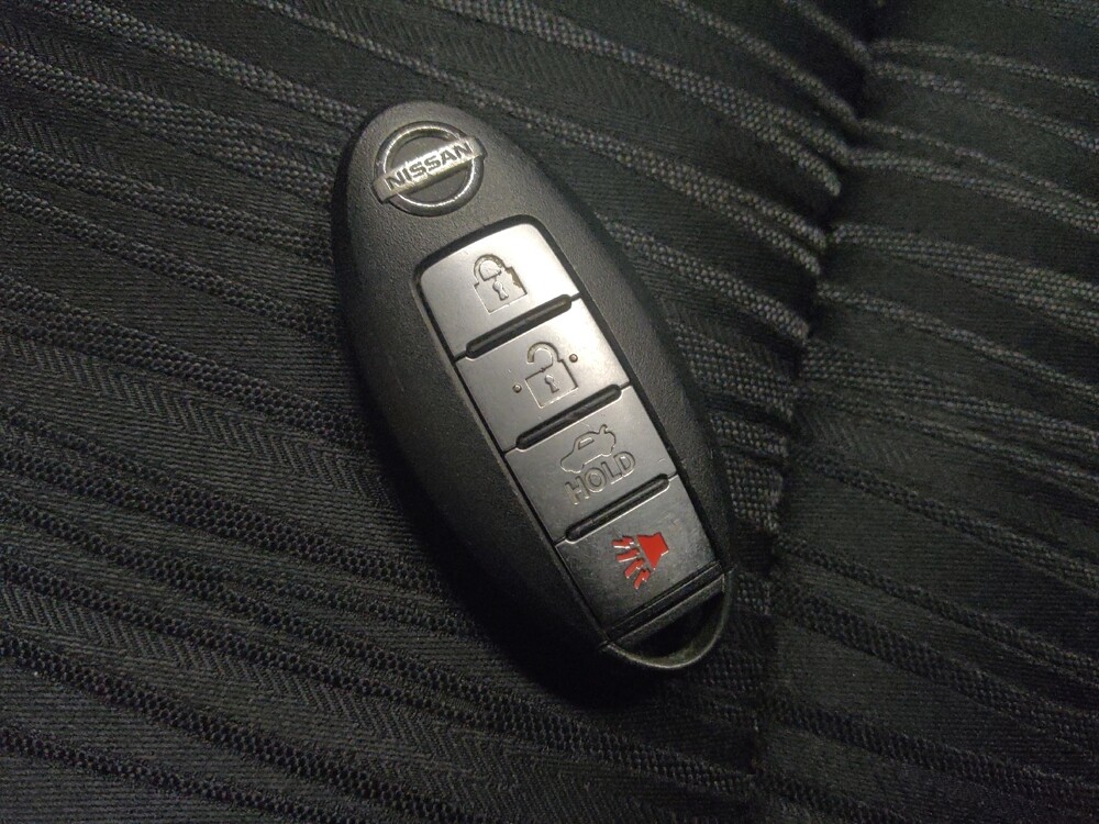 2019 Nissan Sentra in Glendale, AZ 85301 - 18133986 32