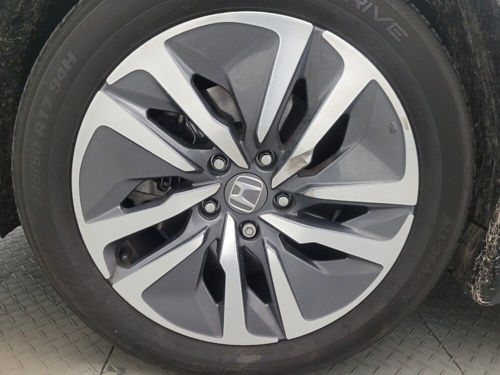 2020 Honda Accord in Chandler, AZ 85225 - 18133987 31