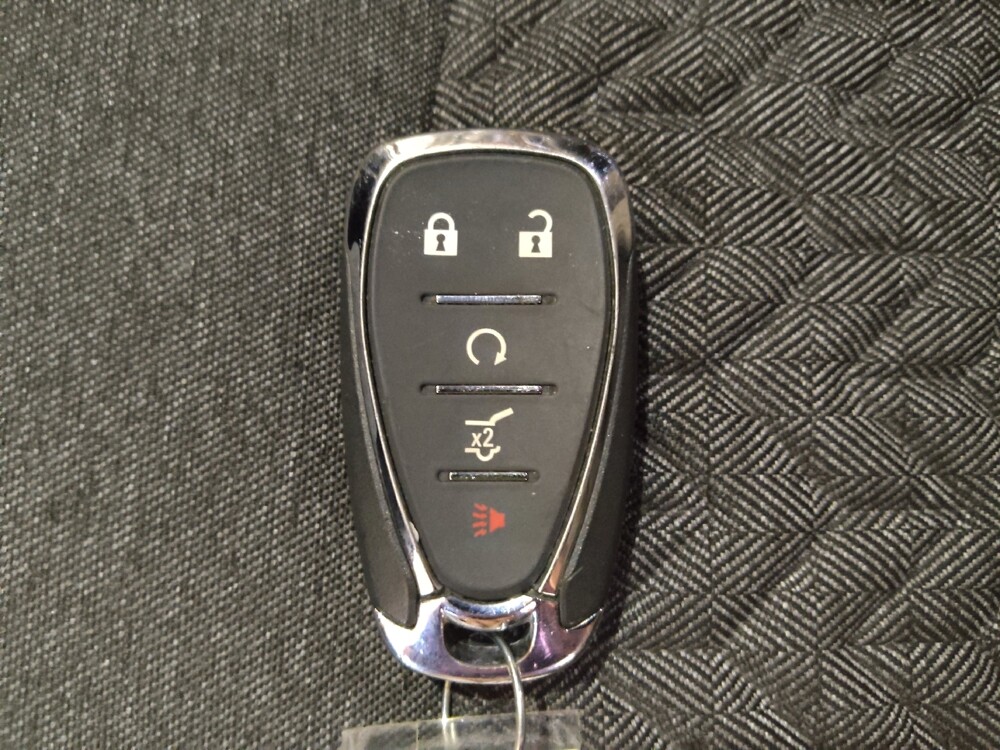 2024 Chevrolet Equinox in Metairie, LA 70006 - 18133988 32