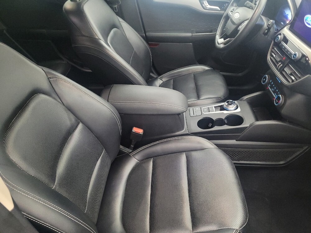 2020 Ford Escape in Charleston, SC 29414 - 18133997 21