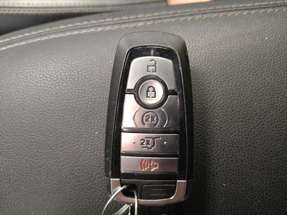 2020 Ford Escape in Charleston, SC 29414 - 18133997 32