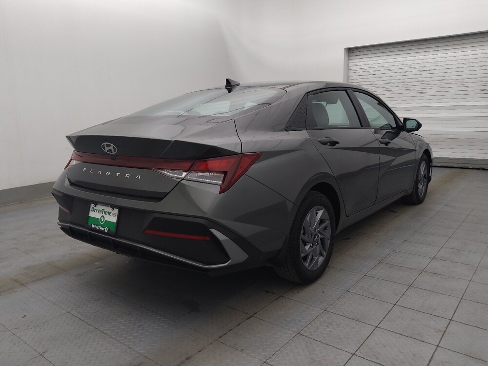 2024 Hyundai Elantra in Knoxville, TN 37923 - 18133998 9