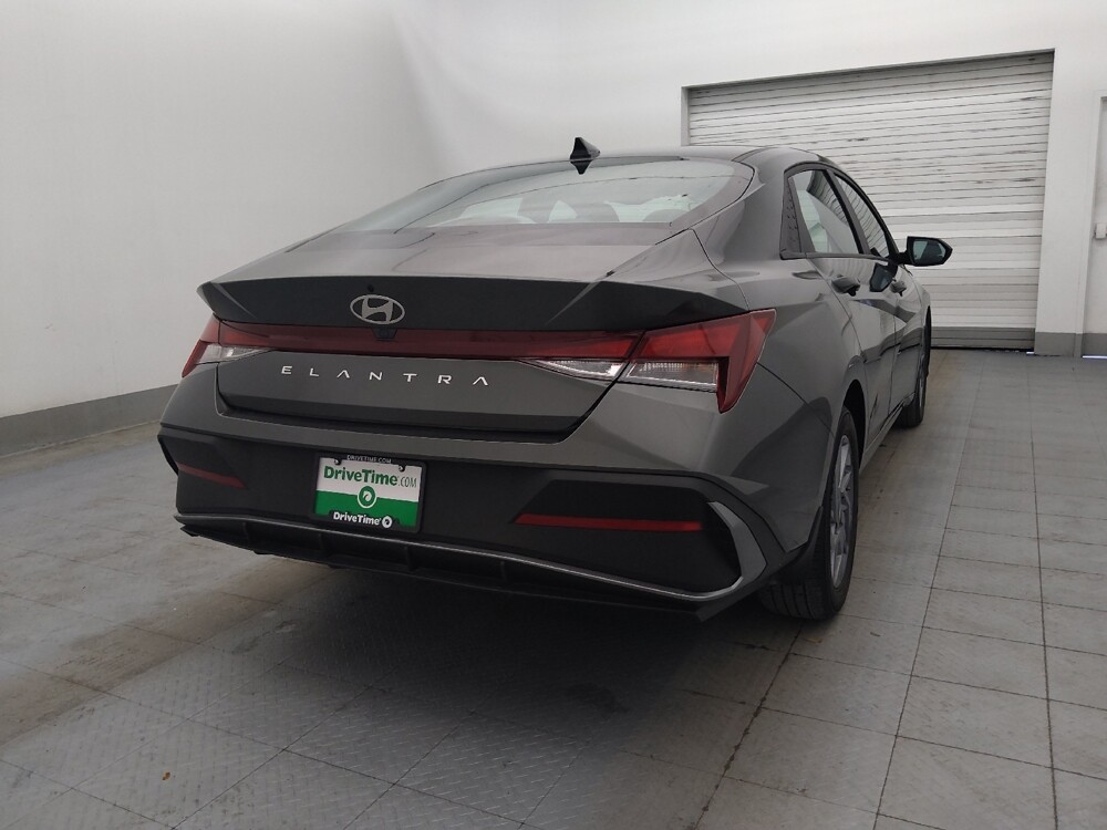 2024 Hyundai Elantra in Knoxville, TN 37923 - 18133998 7
