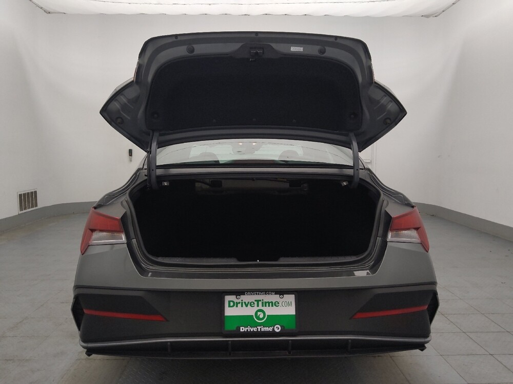 2024 Hyundai Elantra in Knoxville, TN 37923 - 18133998 29