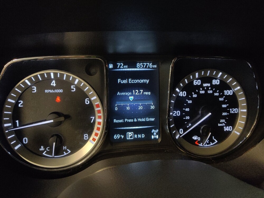 2017 Nissan Titan in Macon, GA 31210 - 18134002 23