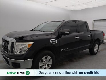 2017 Nissan Titan in Macon, GA 31210