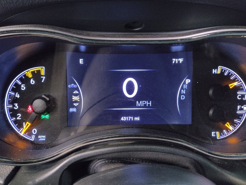 2020 Jeep Grand Cherokee in Metairie, LA 70006 - 18134008 23