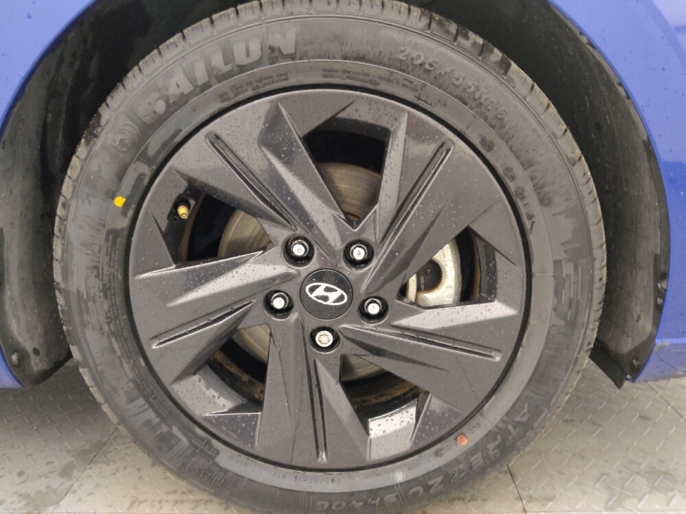 2021 Hyundai Elantra in Macon, GA 31210 - 18134014 31