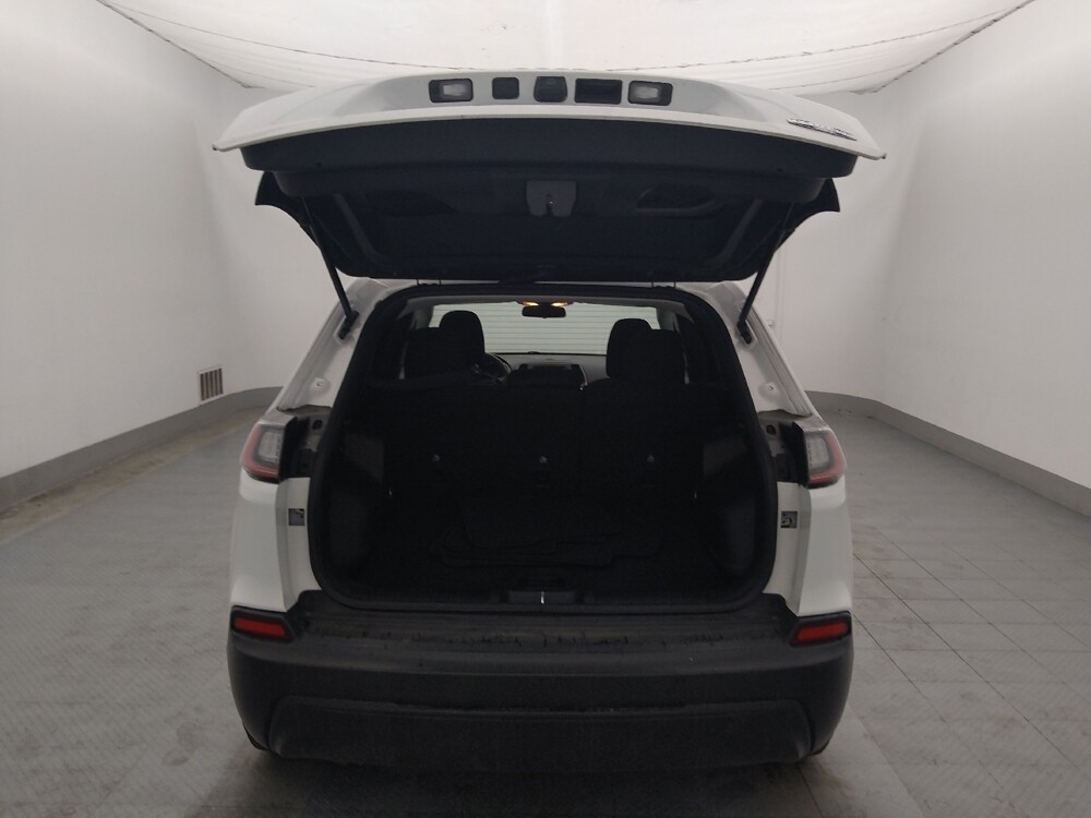 2019 Jeep Cherokee in Macon, GA 31210 - 18134015 29