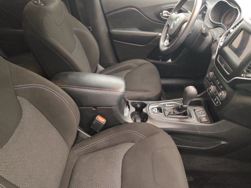 2019 Jeep Cherokee in Macon, GA 31210 - 18134015 21