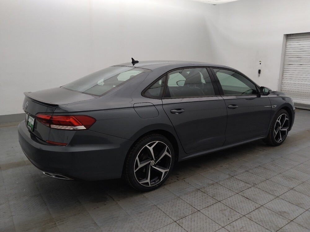 2022 Volkswagen Passat in Metairie, LA 70006 - 18134024 10