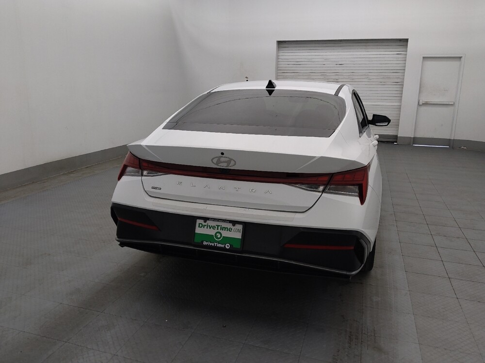 2025 Hyundai Elantra in Baton Rouge, LA 70816 - 18134028 7