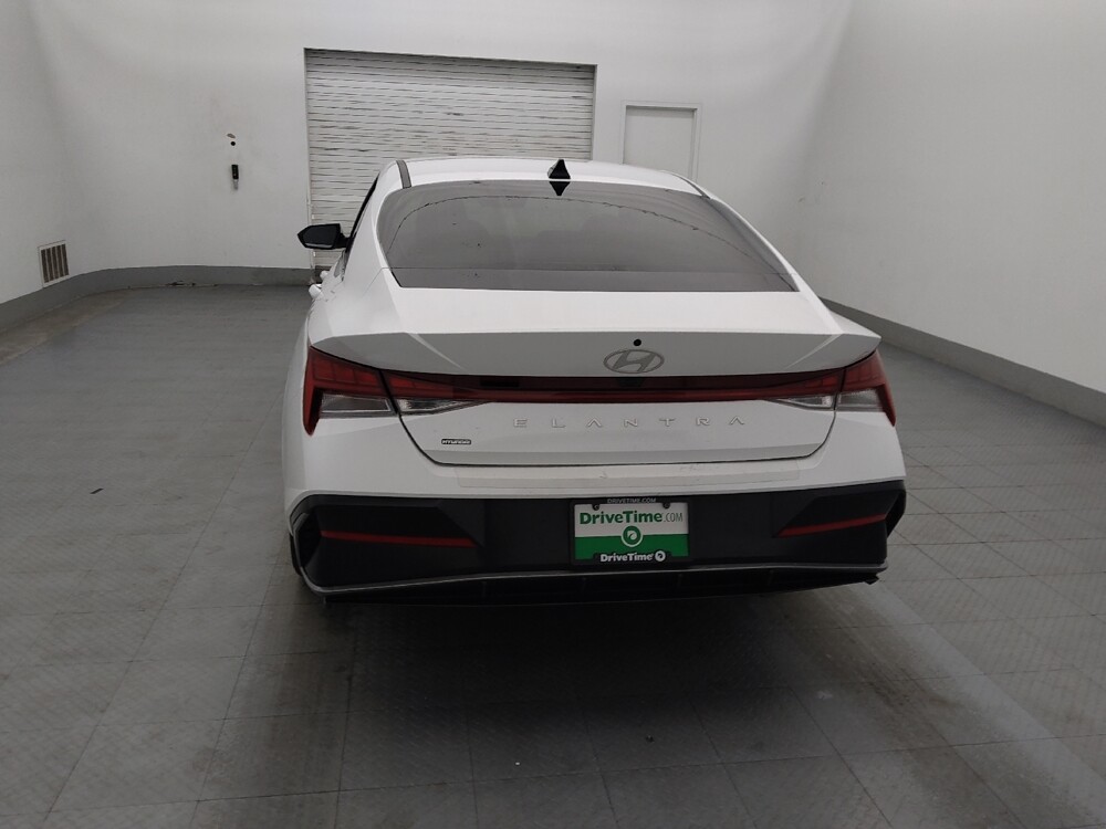2025 Hyundai Elantra in Baton Rouge, LA 70816 - 18134028 6