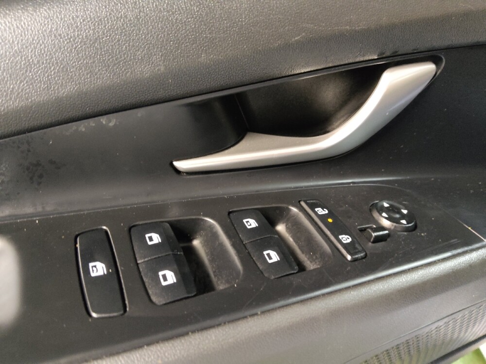 2025 Hyundai Elantra in Baton Rouge, LA 70816 - 18134028 27