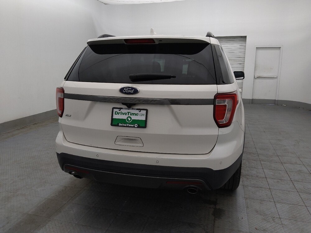 2017 Ford Explorer in Metairie, LA 70006 - 18134032 7