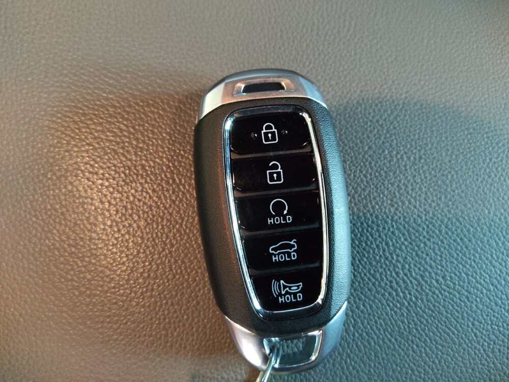 2023 Hyundai Elantra in Metairie, LA 70006 - 18134033 32