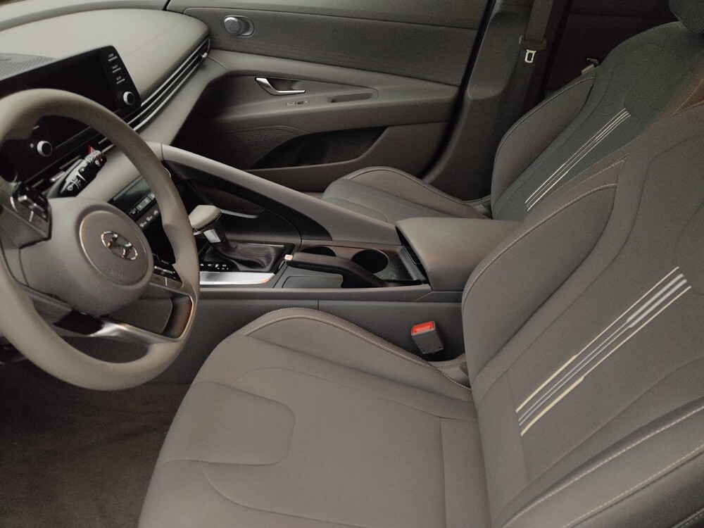 2023 Hyundai Elantra in Metairie, LA 70006 - 18134033 17