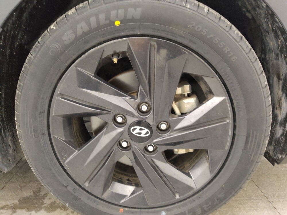 2023 Hyundai Elantra in Metairie, LA 70006 - 18134033 31