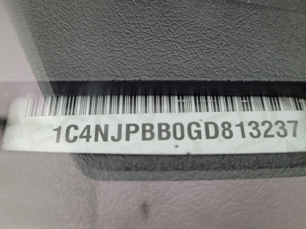 2016 Jeep Patriot in Baton Rouge, LA 70816 - 18134038 33