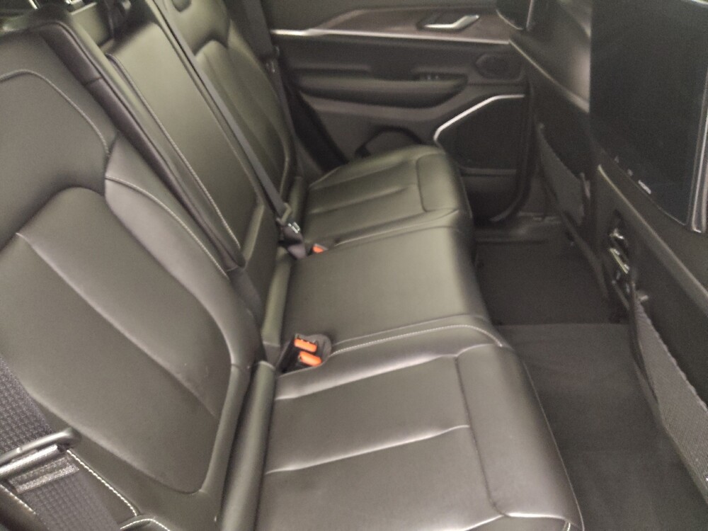 2023 Jeep Grand Cherokee in Fort Myers, FL 33907 - 18134041 19